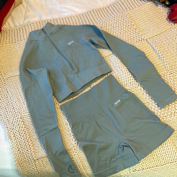 whitebox boutique Pants - WhiteFox Boutique Teal Activewear Set